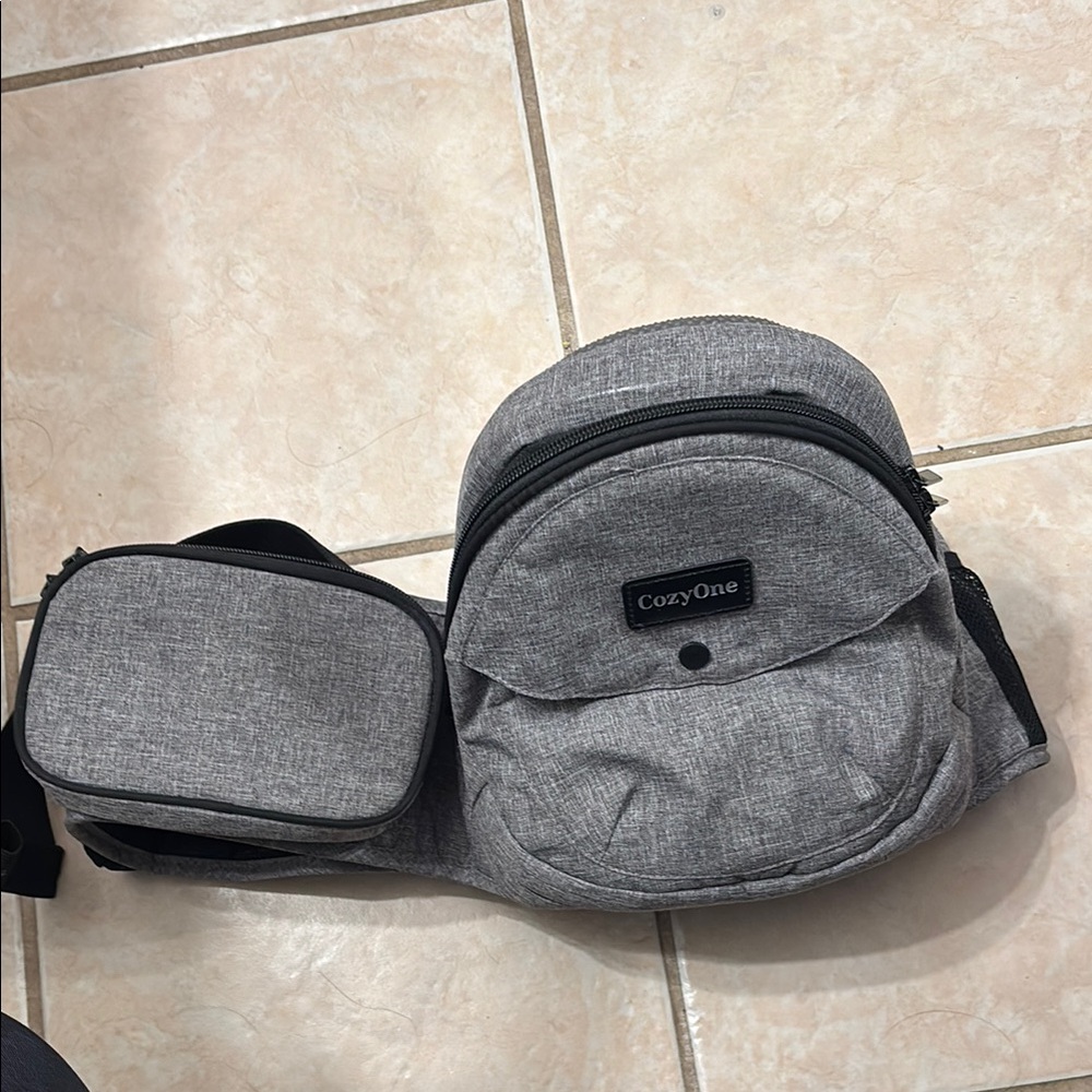 Baby hip seat carrier